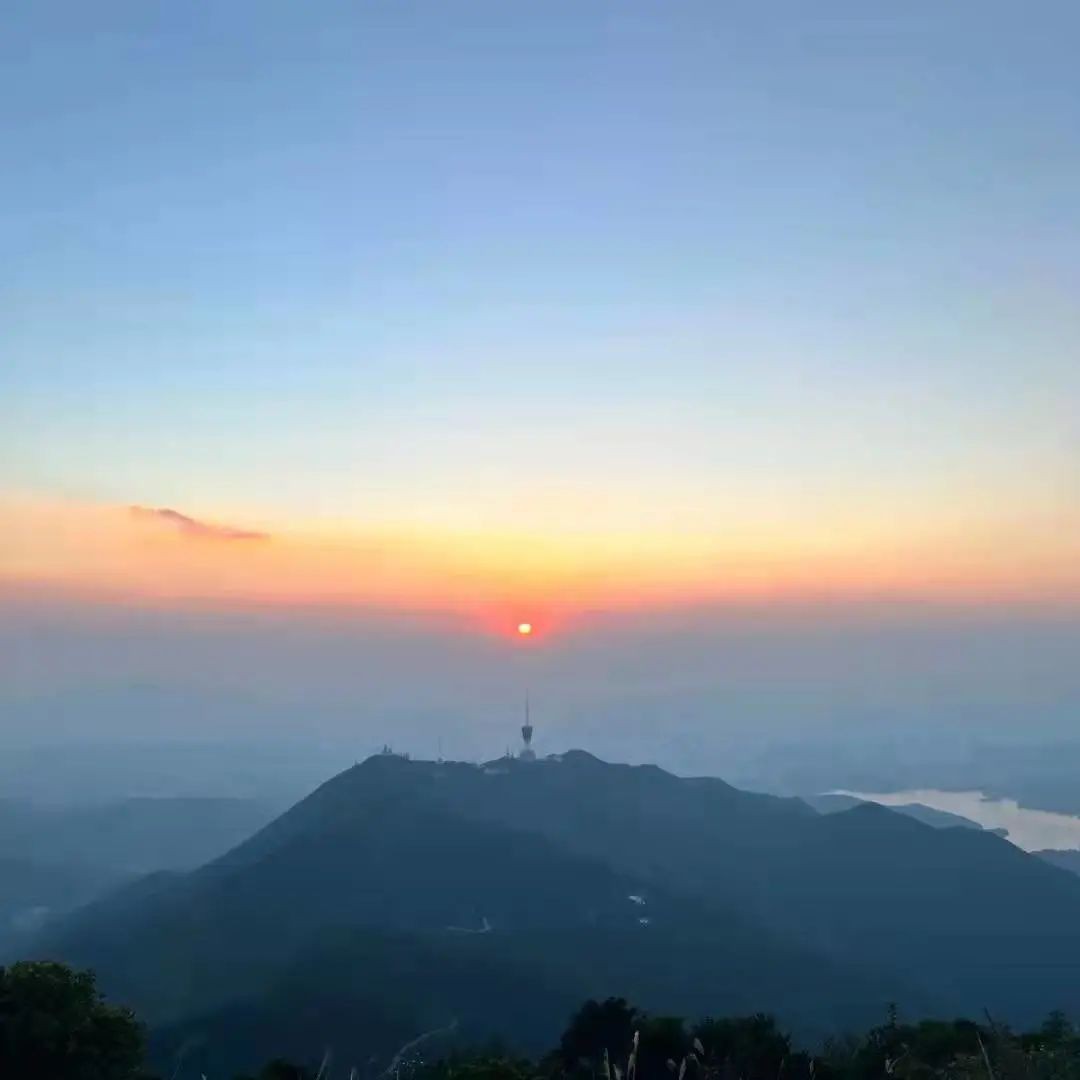 Peak of sunset 7