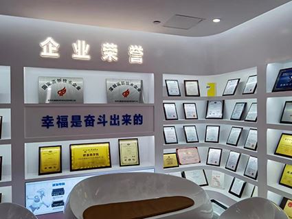 アイウィルのミニPCはいかがですか？